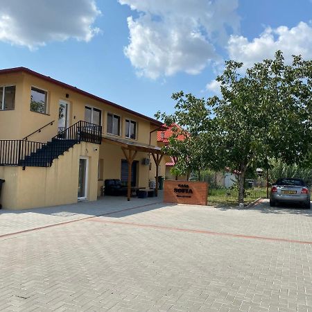 Casa Sofia Hotell Satu Mare Exteriör bild