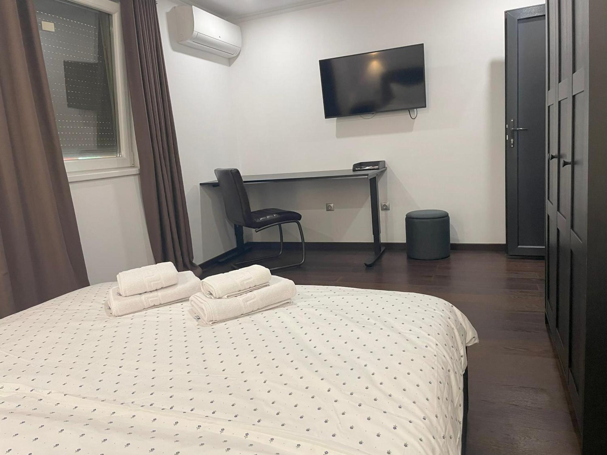 Casa Sofia Hotell Satu Mare Exteriör bild